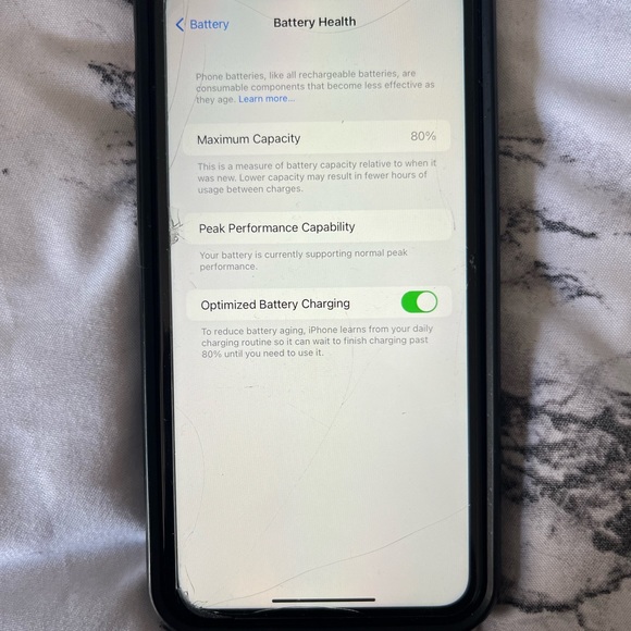 iphone xr red - Picture 9 of 9
